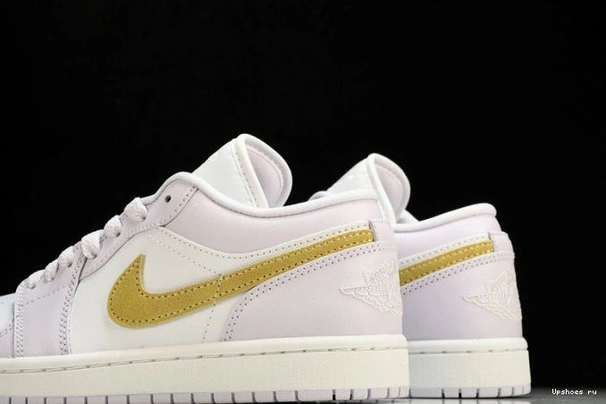 Jordan 1 Barely Low Grape DC0774-501 0726